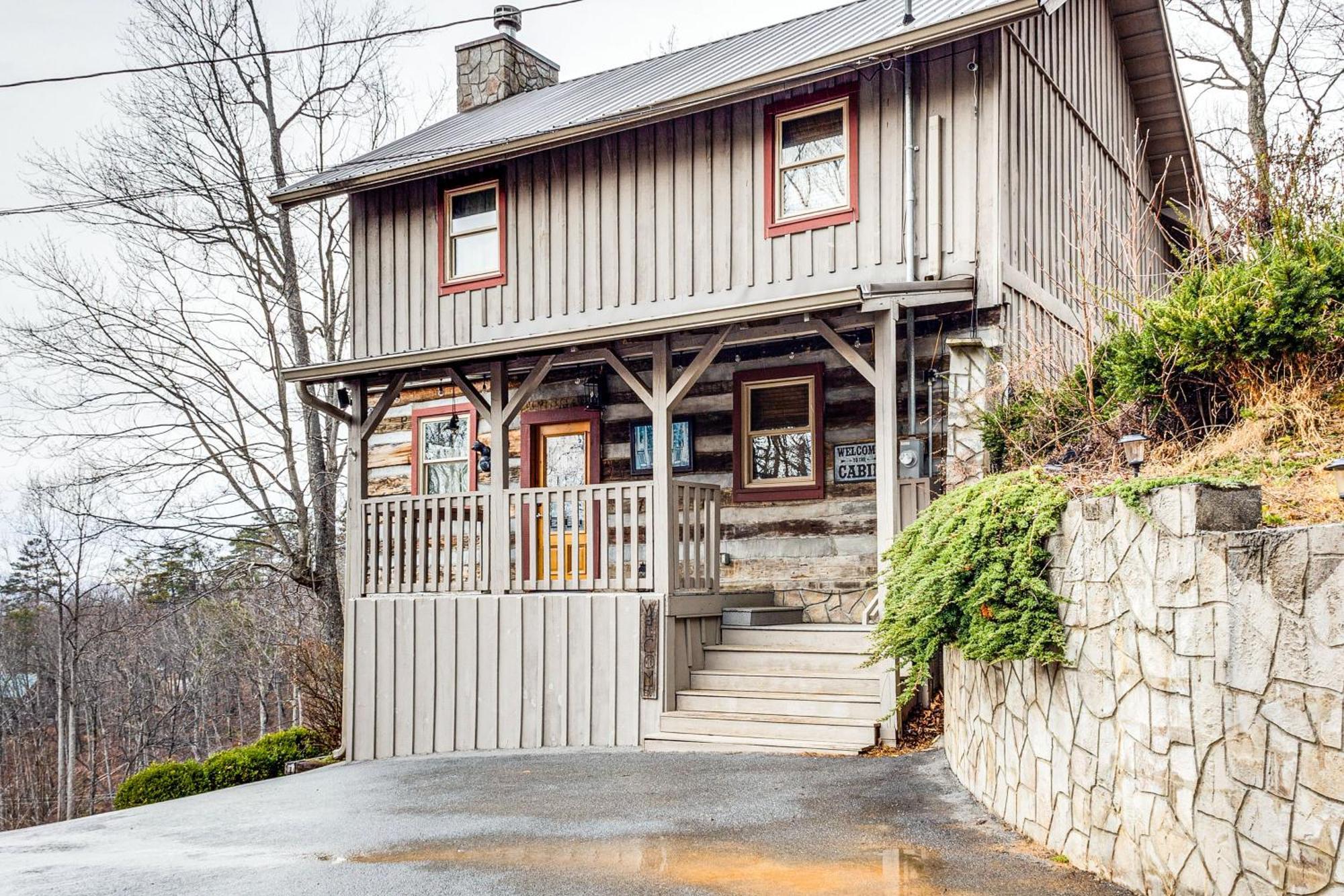 Spacious Gatlinburg Cabin With Hot Tub And Game Room! المظهر الخارجي الصورة